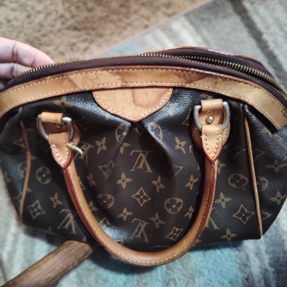 Louis Vuitton Rehab Vintage Tivoli from France - Picture 10 of 17